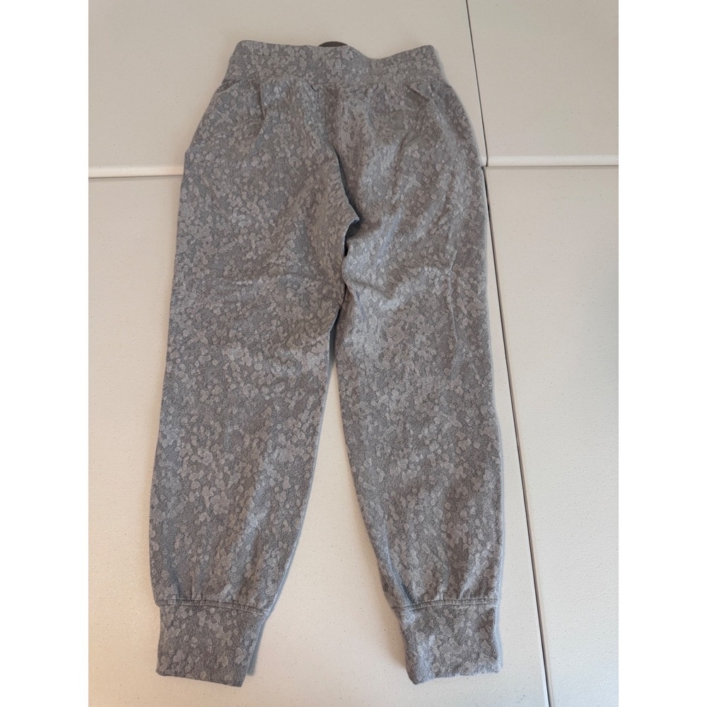 Lululemon Scuba High Rise Jogger Grey Floral Camo Sweatpants Size 4 LW5EU2S hh - Picture 3 of 7